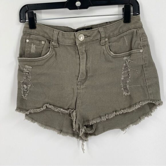 Cali Women’s Distressed Ultra High Rise Green Denim Booty Shorts size 9 - Picture 1 of 3